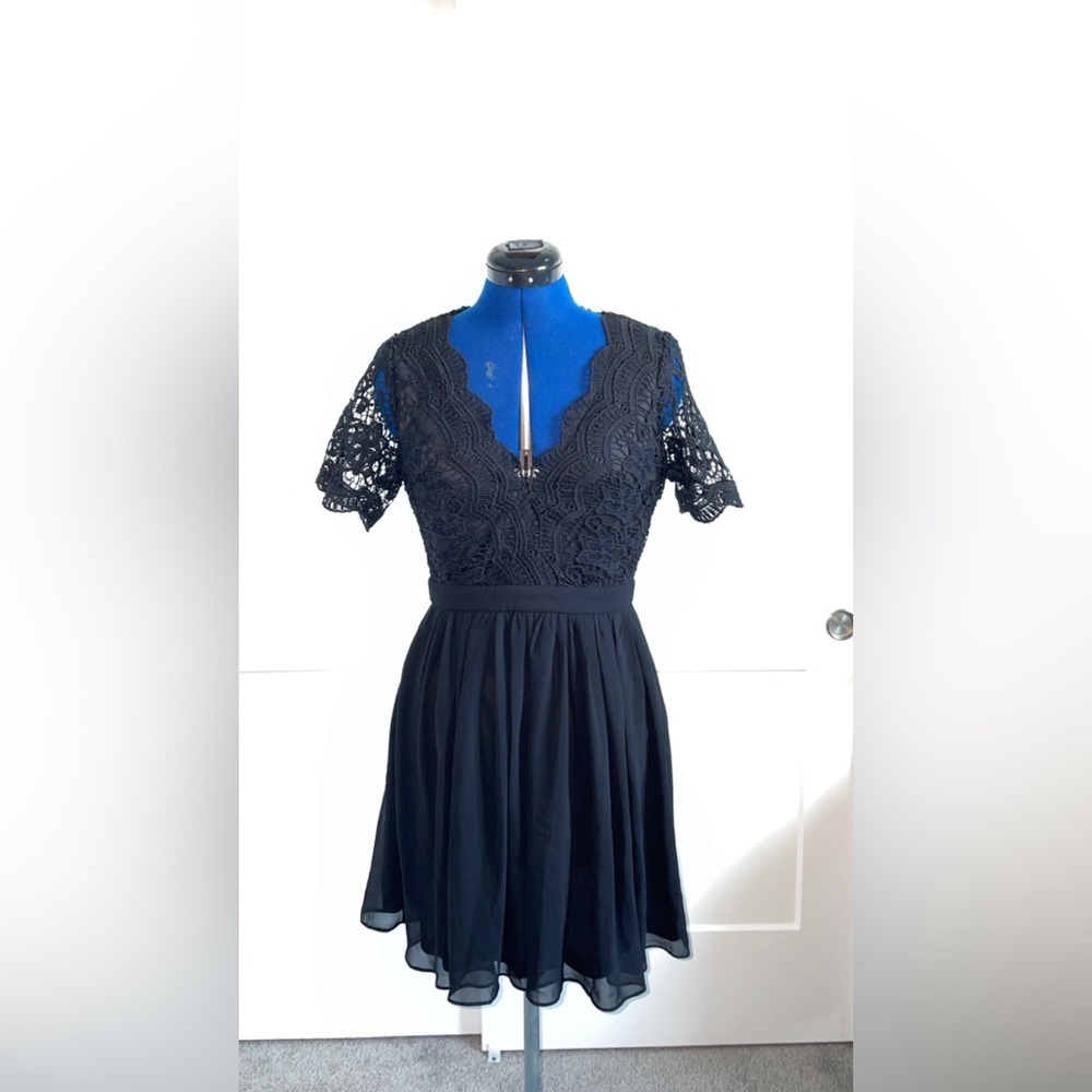 Lulus formal dress